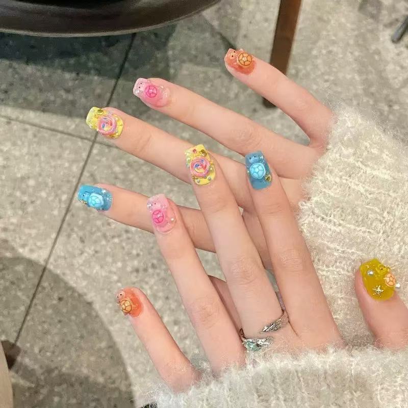 Resin Art And Craft - 100 mini kolorowych żywicznych ozdób w